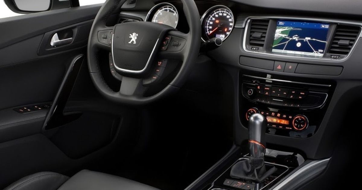 Peugeot везет в Украину конкурента для Camry_3