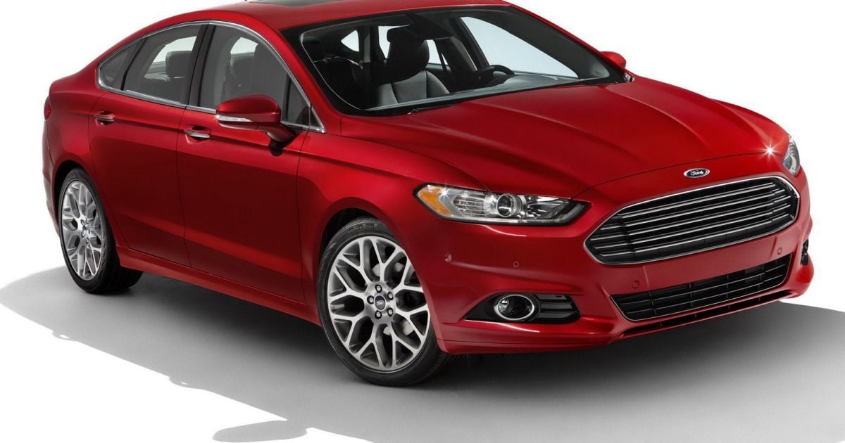 2013 Ford Mondeo Sedan_15