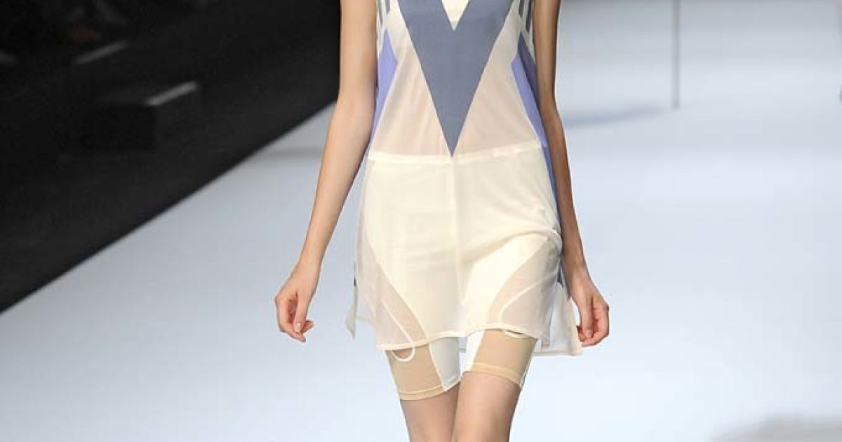 Issey Miyake прет-а-порте весна-лето 2012