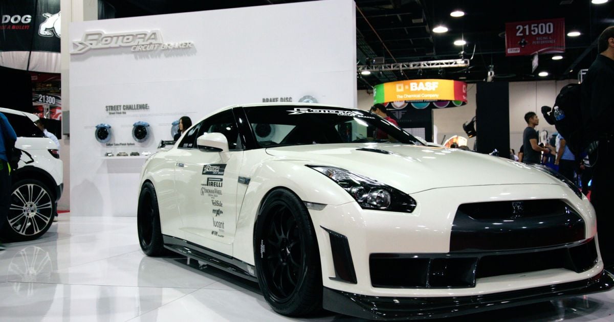 Тюнинг-шоу SEMA-2011 в Лас-Вегасе посетили 50 тыс. зрителей_38