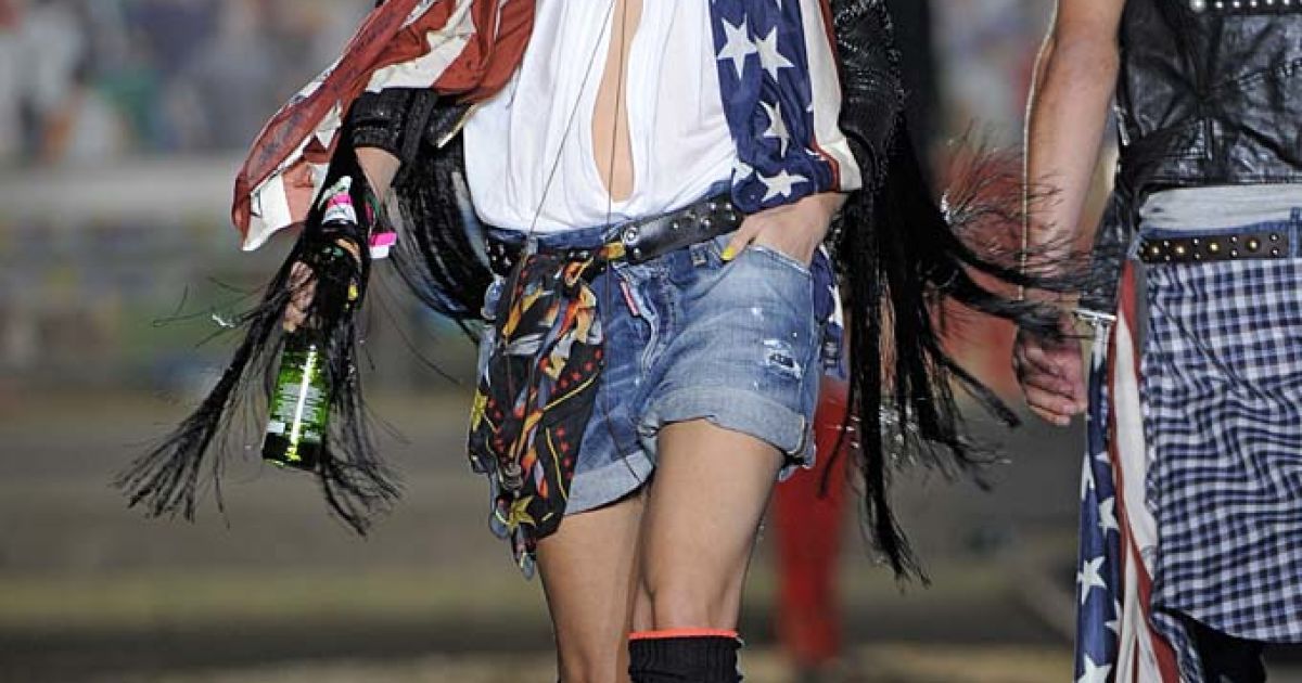 Dsquared2 прет-а порте весна-лето 2012 / © EastNews