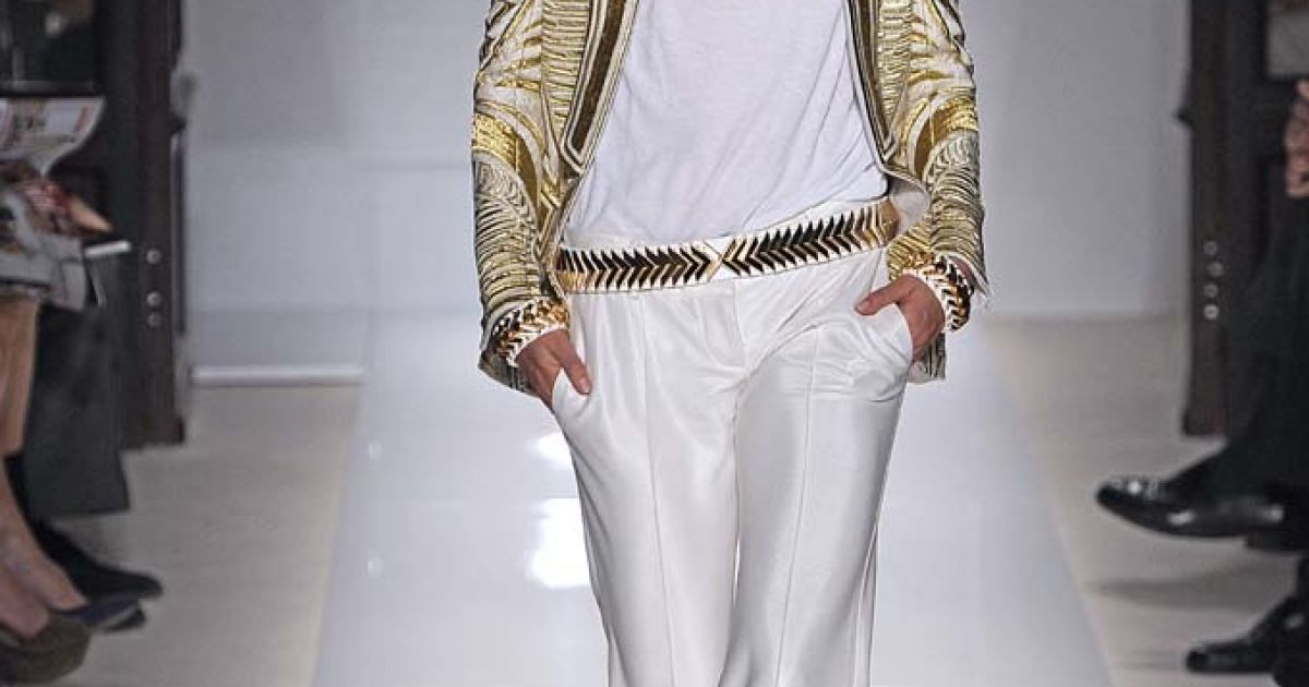 Balmain прет-а-порте весна-лето 2012 / © EastNews