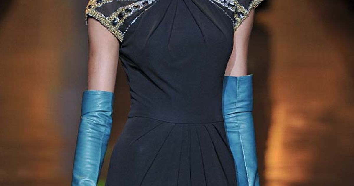 Badgley Mischka прет-а-порте осень-зима 2011-2012 / © EastNews