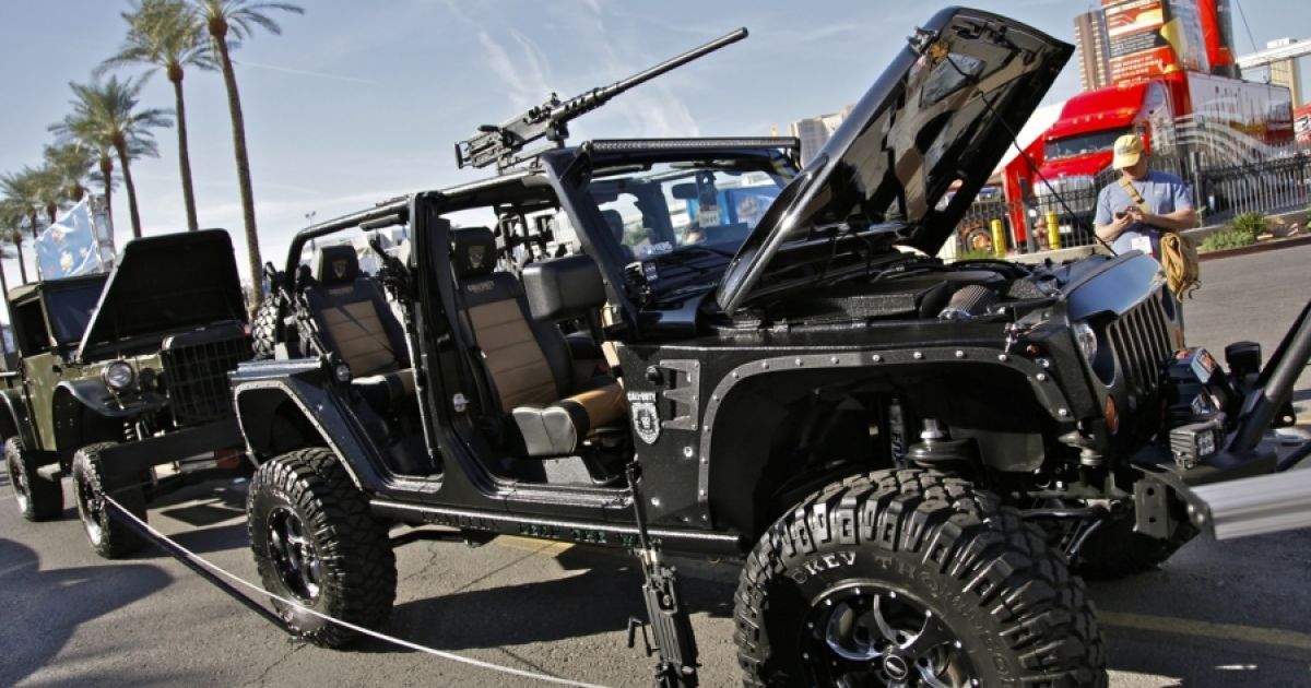 Тюнинг-шоу SEMA-2011 в Лас-Вегасе посетили 50 тыс. зрителей_36