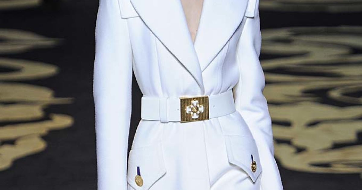 Versace прет-а-порте осень-зима 2011-2012 / © EastNews