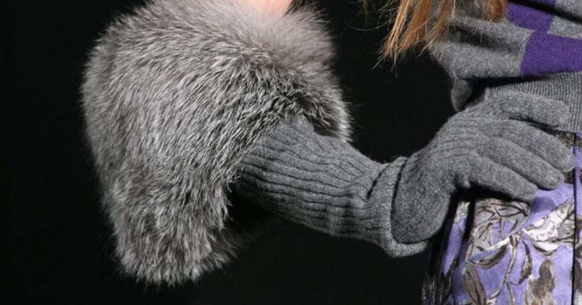 MOSCHINO CHEAP And CHIC прет-а-порте осень-зима 2011-2012 / © EastNews