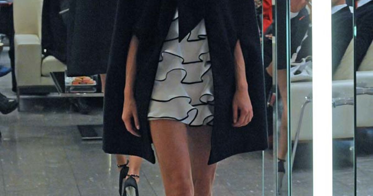 Azzaro прет-а-порте осень-зима 2011-2012 / © EastNews