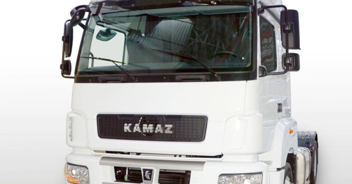 "КамАЗ" и Daimler показали свой первый грузовик