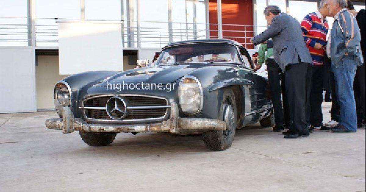Ржавый Mercedes SL 1955 года продали за 405 тыс. евро