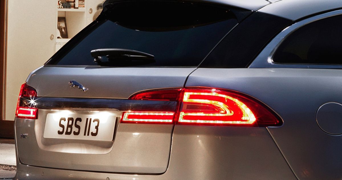 Jaguar официально представил универсал XF_3