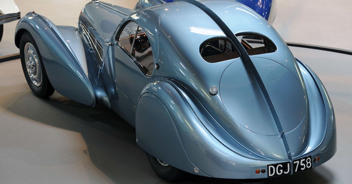 Bugatti 1938 года был продан за $ 38 млн_10