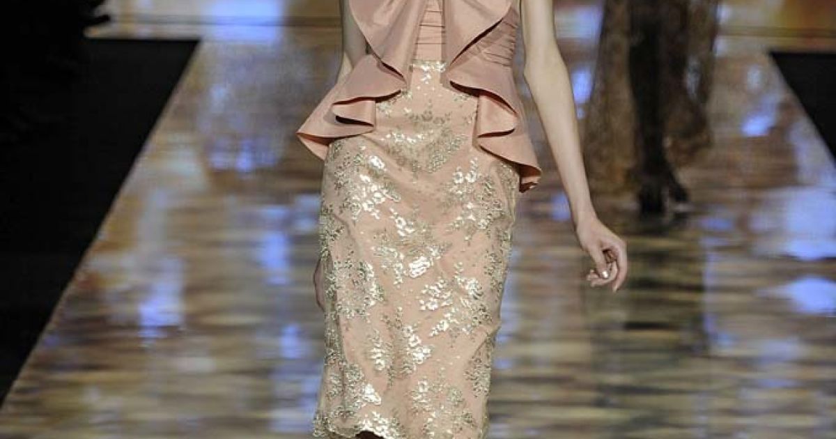 Badgley Mischka прет-а-порте весна-лето 2012 / © EastNews