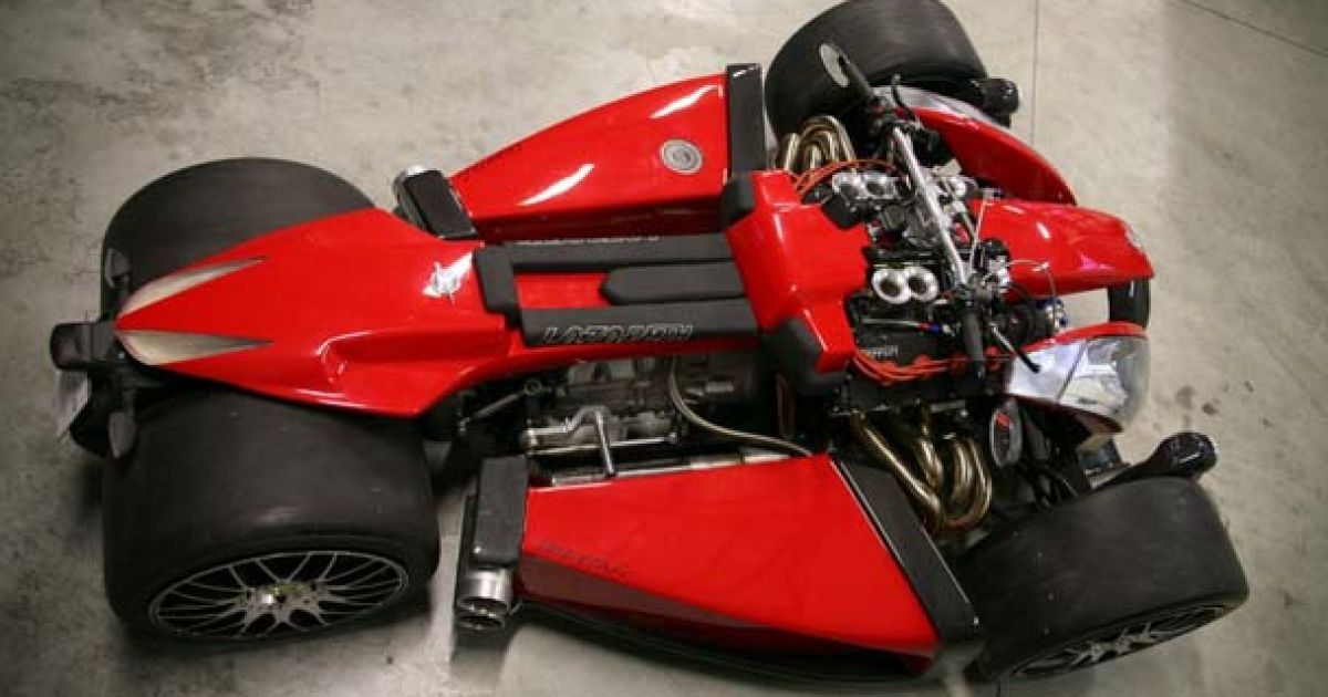 Wazuma V8 Ferrari_7