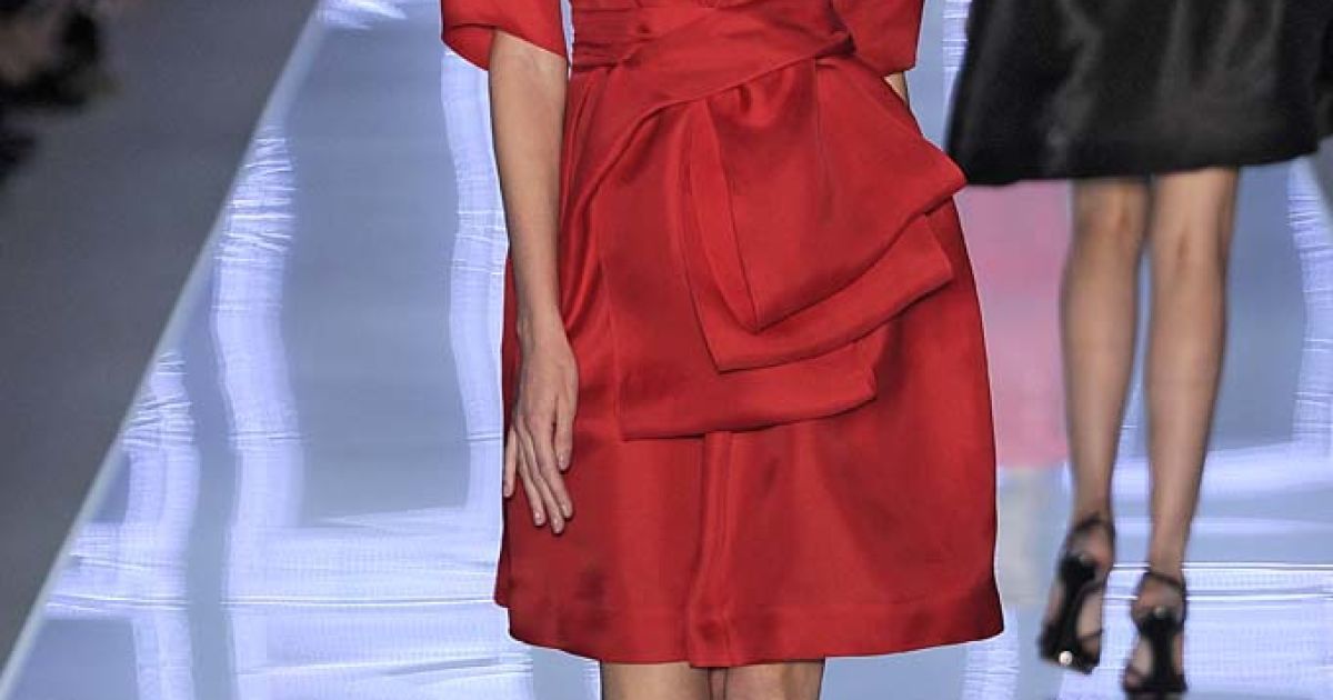 Christian Dior прет-а-порте весна-лето 2012 / © EastNews