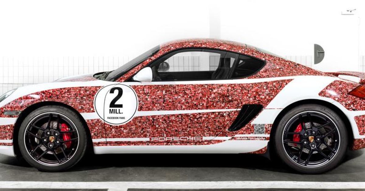 Porsche вместил весь Facebook на одном Cayman S_3