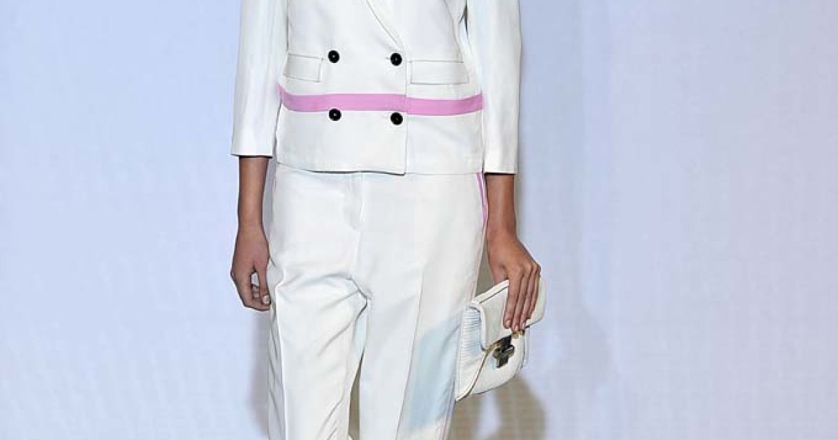 Costume National прет-а-порте весна-лето 2012 / © EastNews
