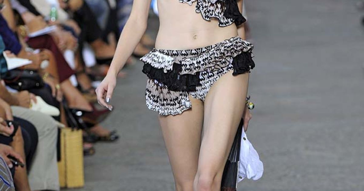 Missoni прет-а-порте весна-лето 2012 / © EastNews