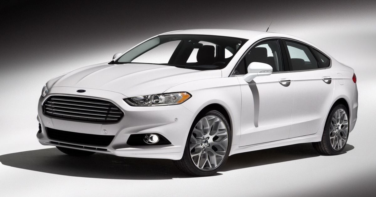 2013 Ford Mondeo Sedan_26