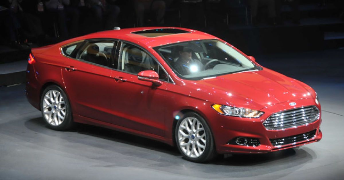 2013 Ford Mondeo Sedan_28