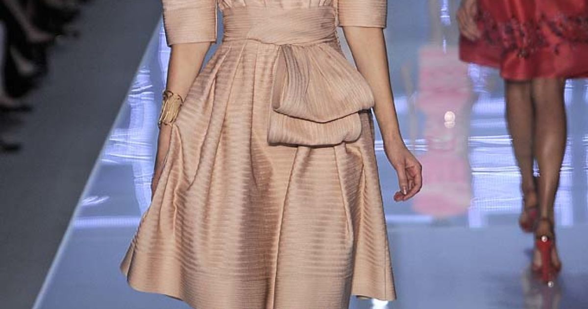 Christian Dior прет-а-порте весна-лето 2012 / © EastNews