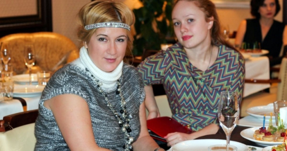 Маргарита Сичкарь (слева)