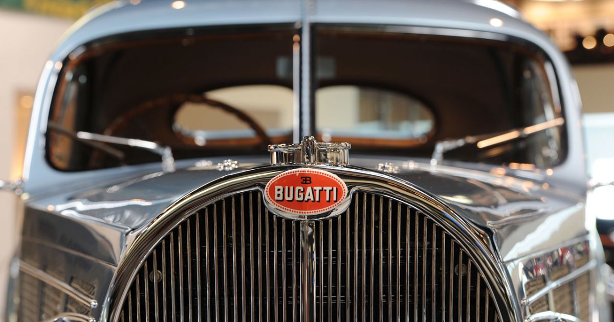 Bugatti 1938 года был продан за $ 38 млн_14