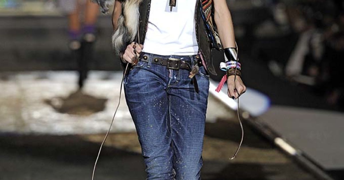 Dsquared2 прет-а порте весна-лето 2012 / © EastNews