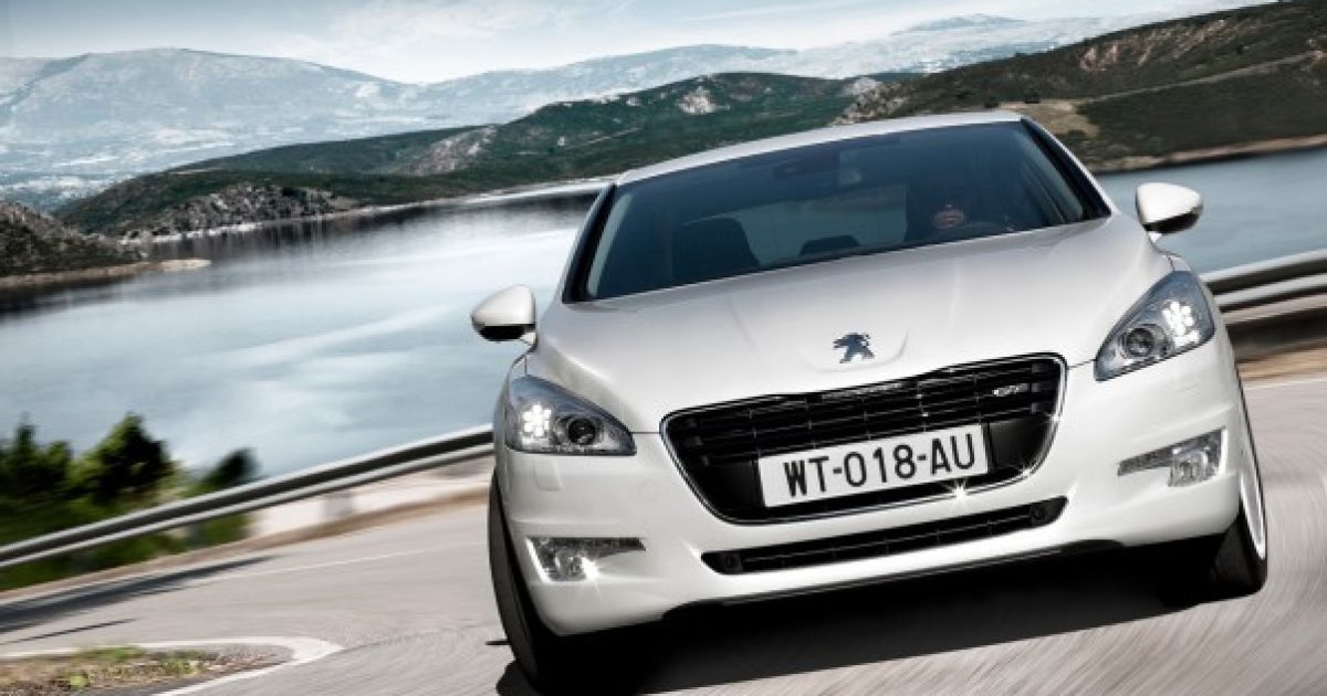 Peugeot везет в Украину конкурента для Camry_11