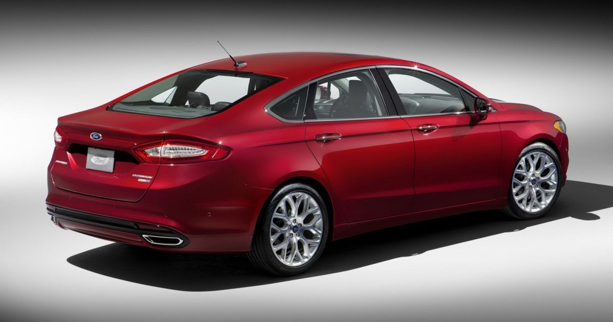 2013 Ford Mondeo Sedan_16