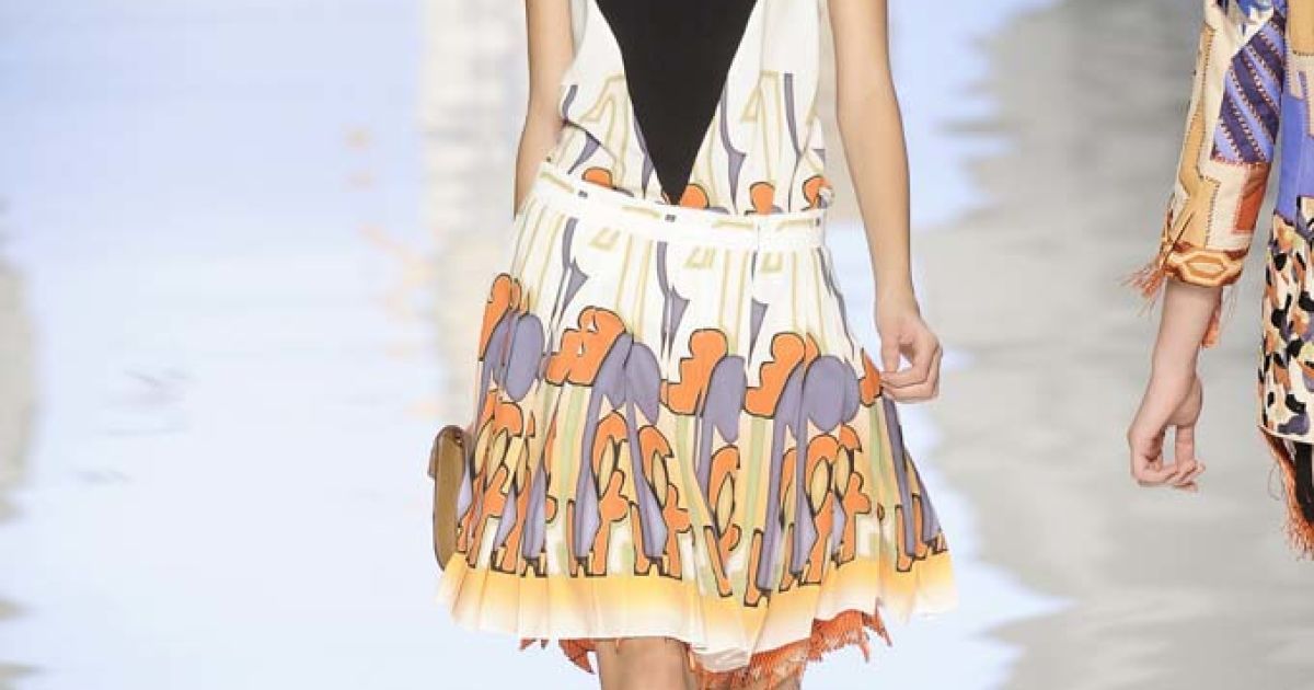 Etro прет-а-порте весна-лето 2012 / © EastNews
