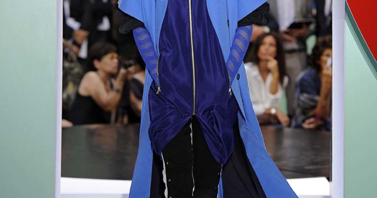 Kenzo прет-а-порте весна-лето 2012 / © EastNews