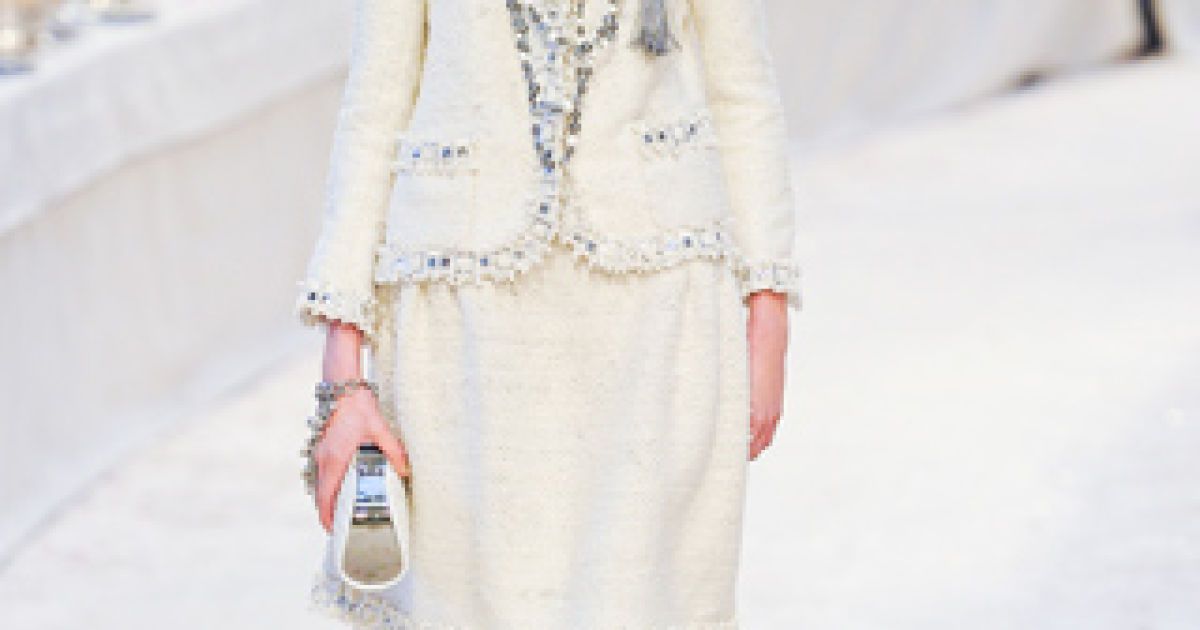 Chanel Pre-Fall 2012_22