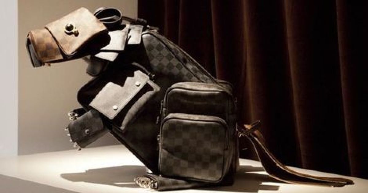 Британская художница создает коллекции из сумок Louis Vuitton