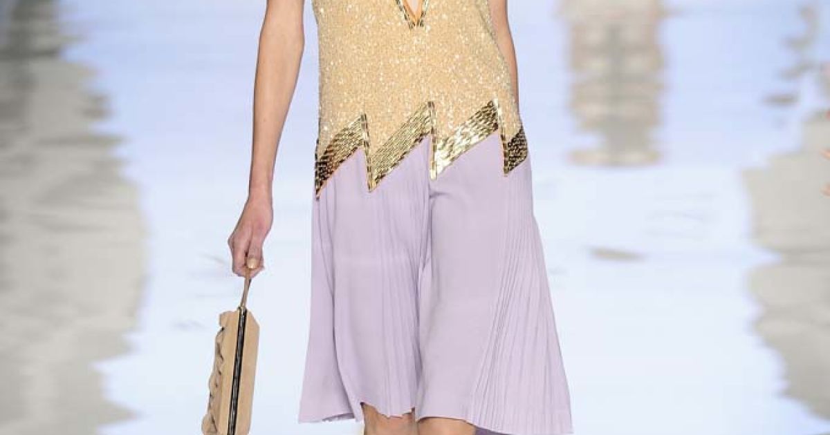 Etro прет-а-порте весна-лето 2012 / © EastNews