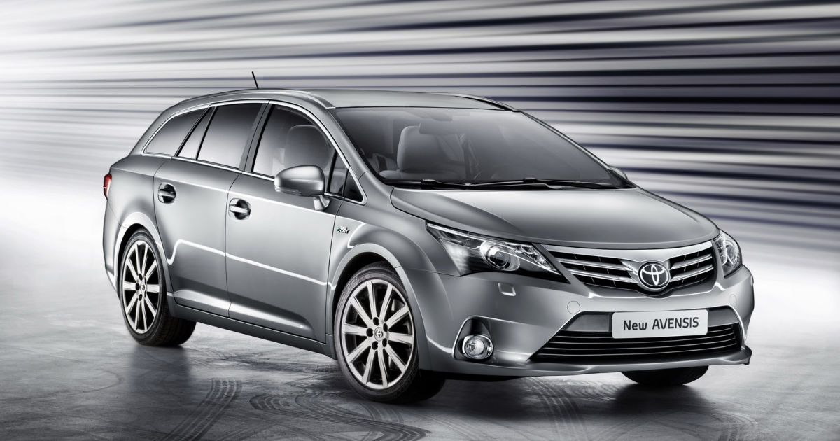 В Англии начали сборку новой Toyota Avensis