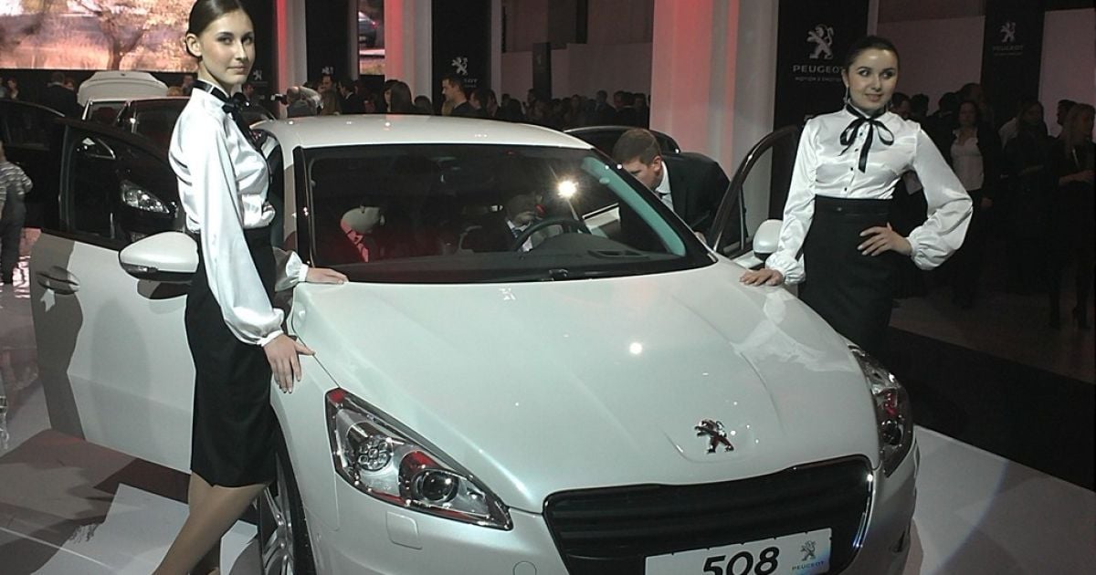 Peugeot представил конкурента Toyota Camry
