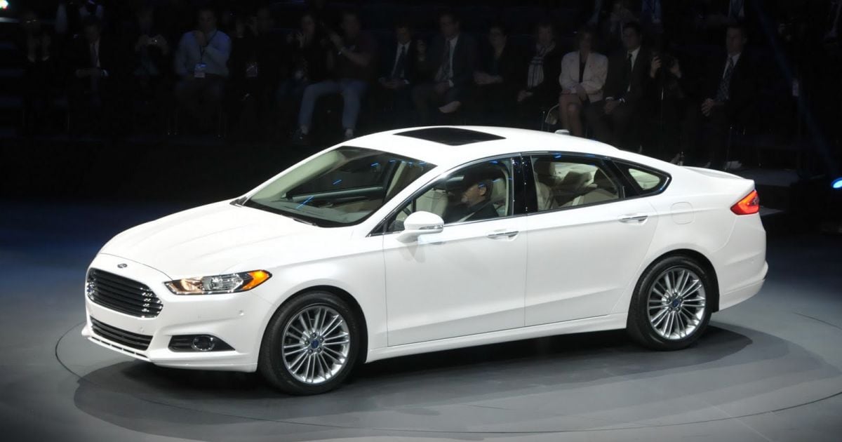 2013 Ford Mondeo Sedan_29