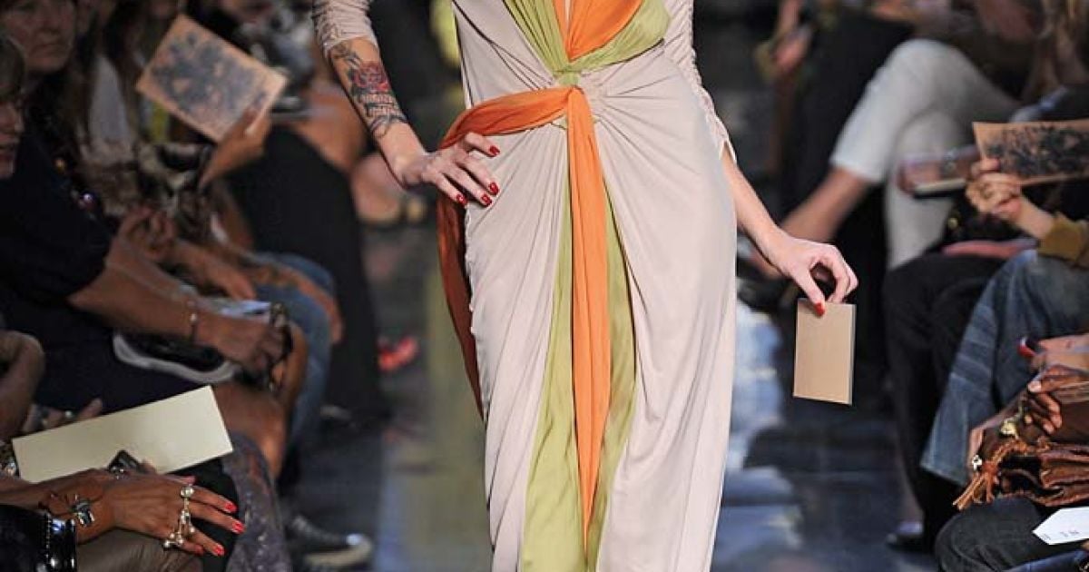 Jean Paul Gaultier прет-а-порте весна-лето 2012 / © EastNews