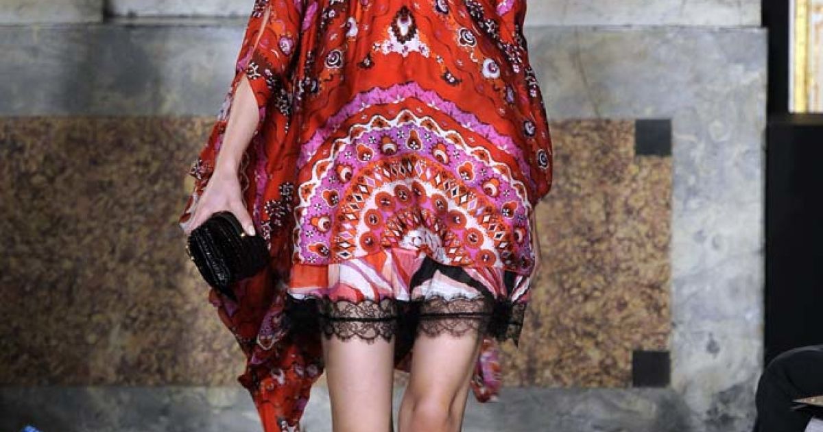 Emilio Pucci прет-а-порте весна-лето 2012 / © EastNews