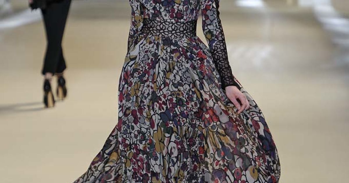 Elie Saab прет-а-порте осень-зима 2011-2012 / © EastNews