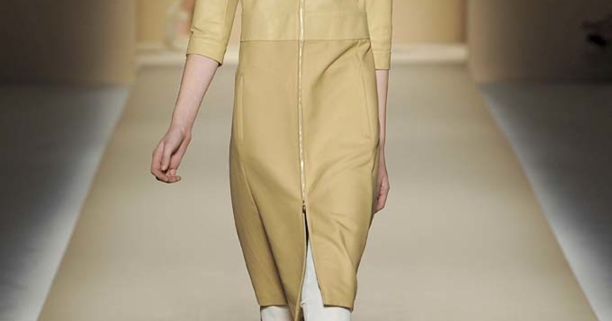 Max Mara прет-а-проте весна-лето 2012 / © EastNews