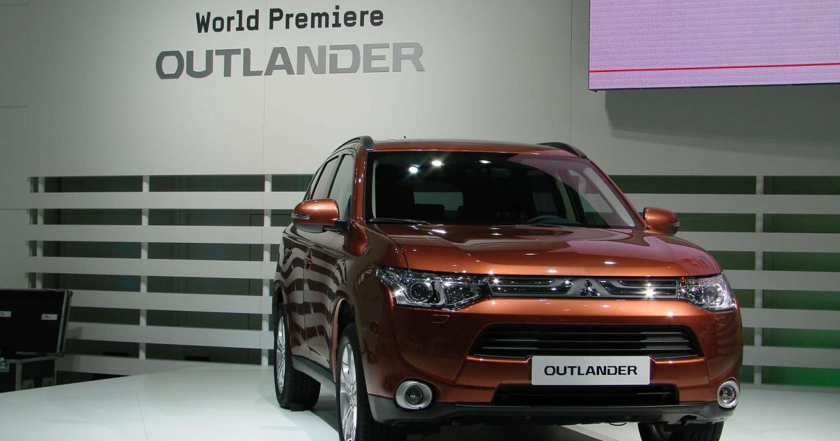 Первые живые фото нового Outlander
