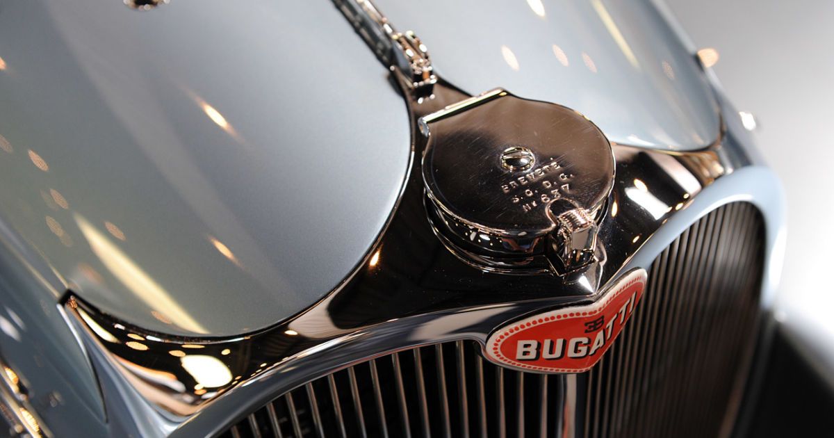 Bugatti 1938 года был продан за $ 38 млн_17