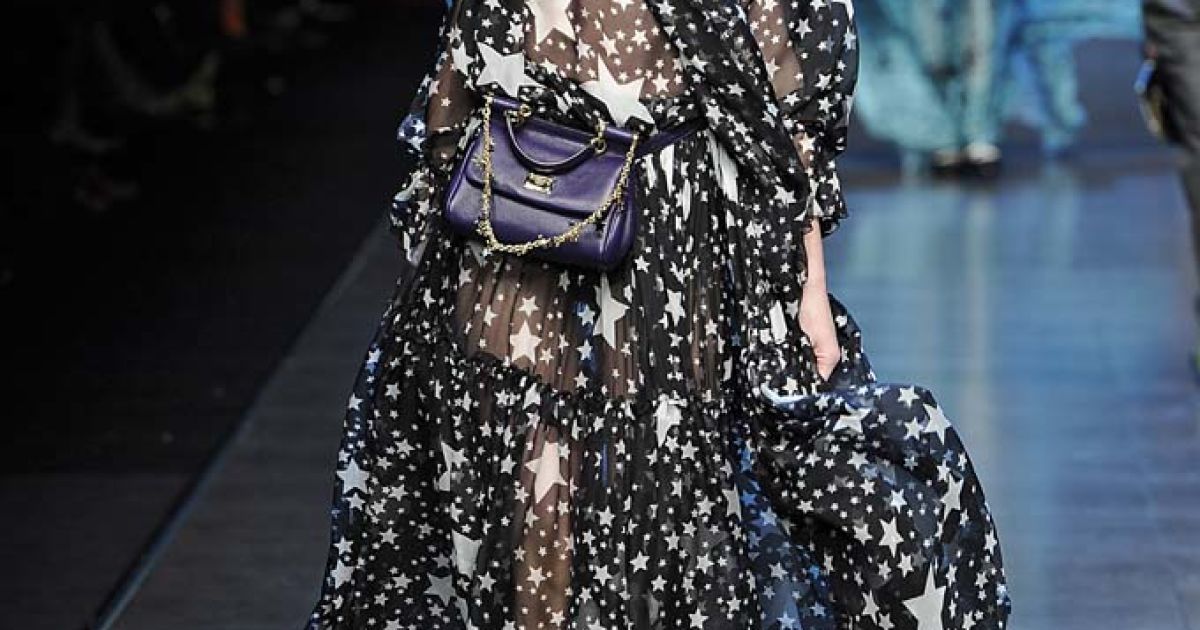 Dolce Gabbana прет-а-порте осень-зима 2011-2012 / © EastNews