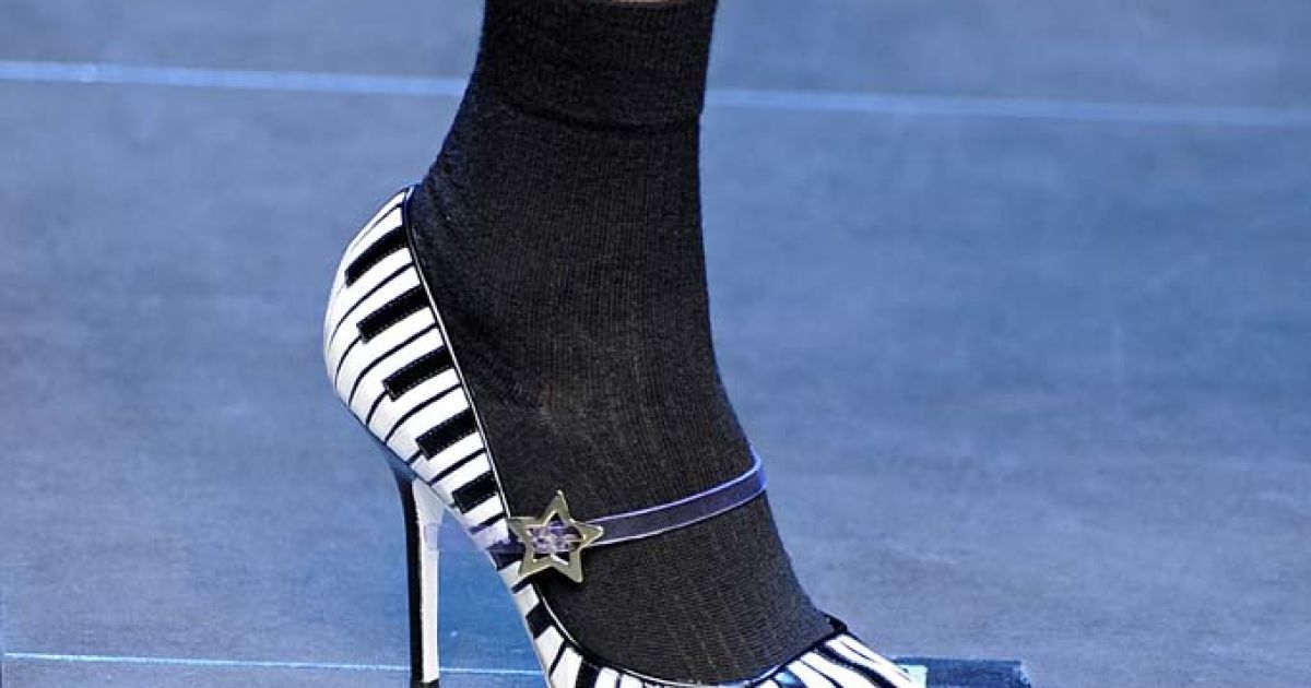 Dolce Gabbana прет-а-порте осень-зима 2011-2012 / © EastNews