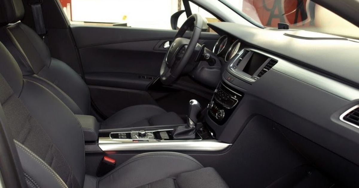 Peugeot везет в Украину конкурента для Camry_4
