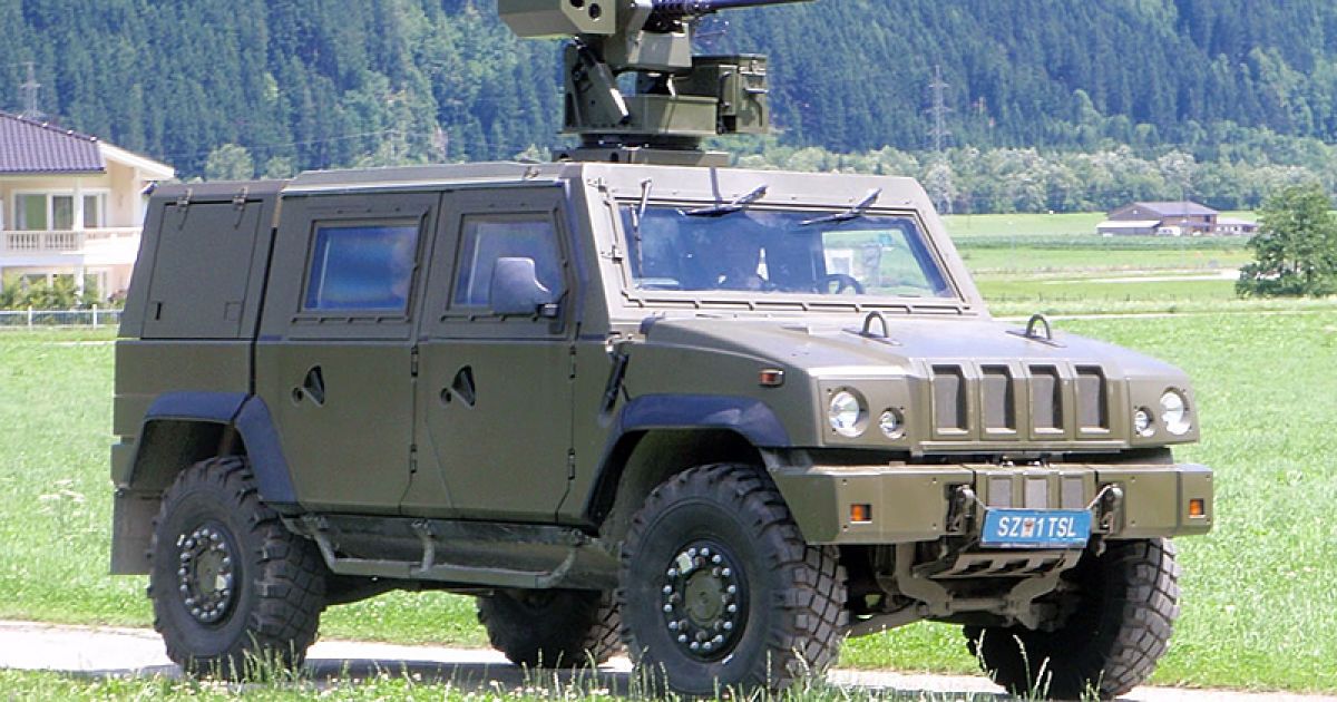 Российскую армию усадят на европейские броневики
