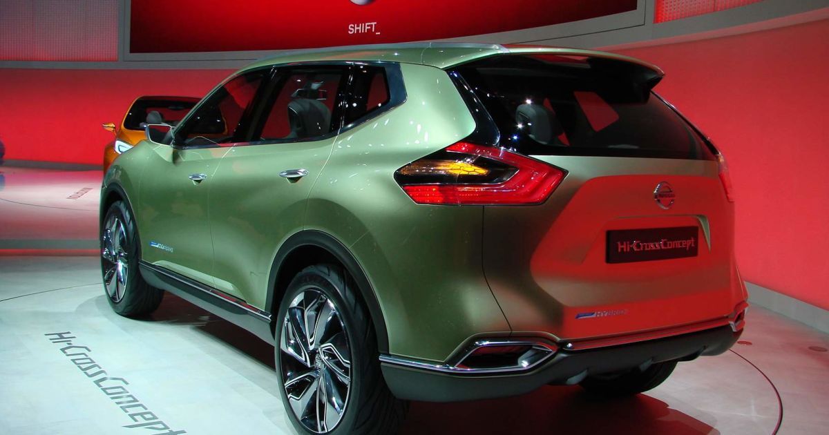 Nissan презентовал 2 новых концепта_10