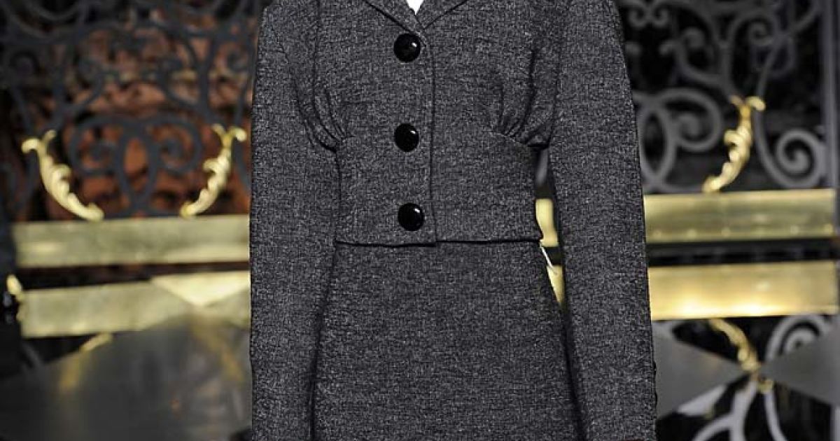 Louis Vuitton прет-а-порте осень-зима 2011-2012 / © EastNews