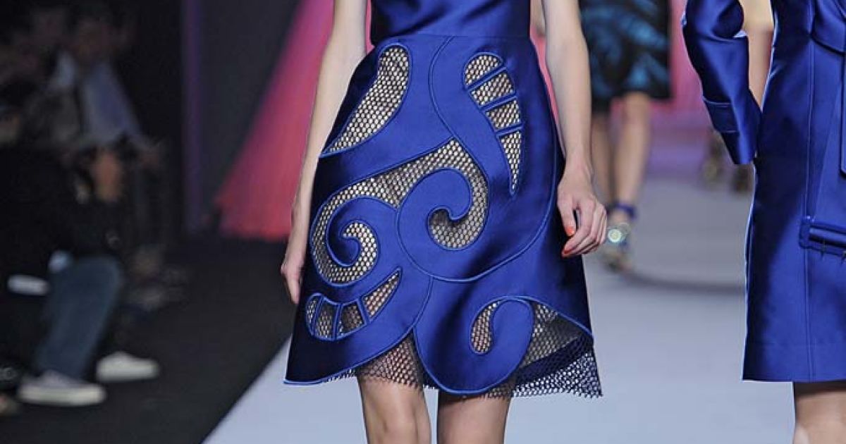 Viktor and Rolf прет-а-порте весна-лето 2012 / © EastNews